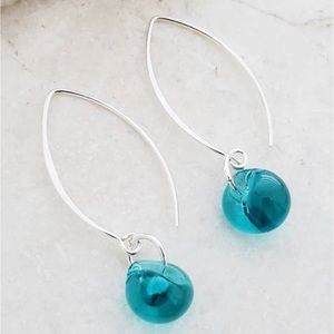 NWOT-Silver Marquis Earrings